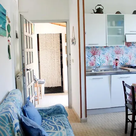 Primario Lägenhet Levanto